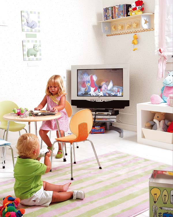 Decoración y Afinidades: La televisión: Un espacio para ella