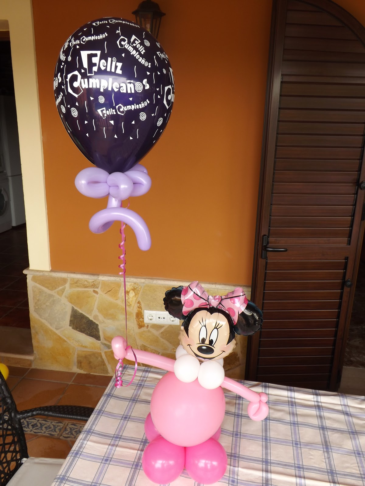 Decoración sencilla con globos - Imagui