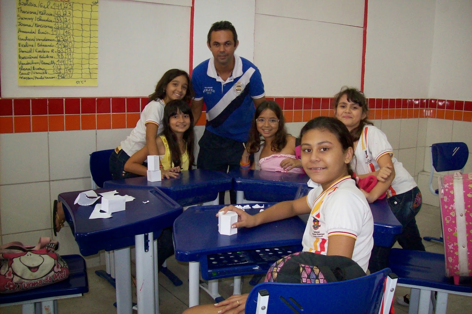 100% Matemática: Construção de sólidos geométricos - 5° Ano A - Escola ...