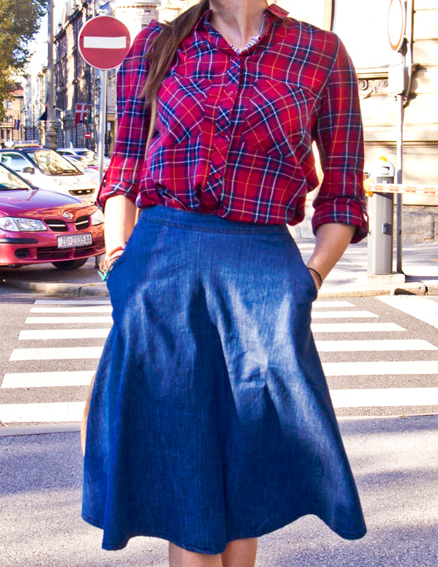 how to wear denim circle skirt, stylish tips by Ana Josipović