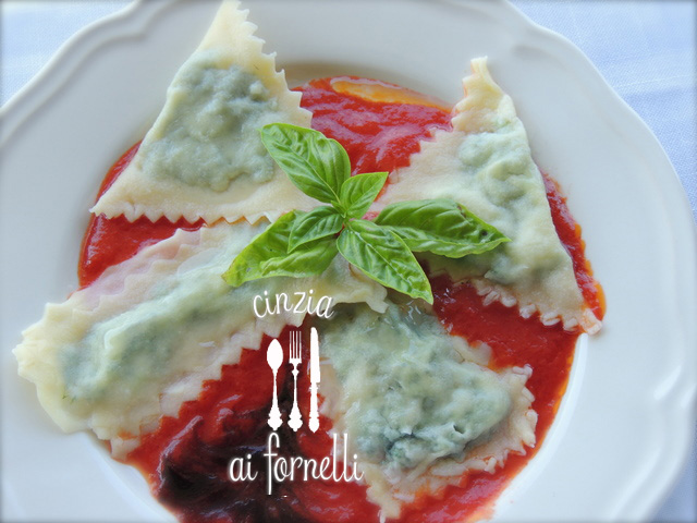 cucina valdostana: ravioli di borragine 