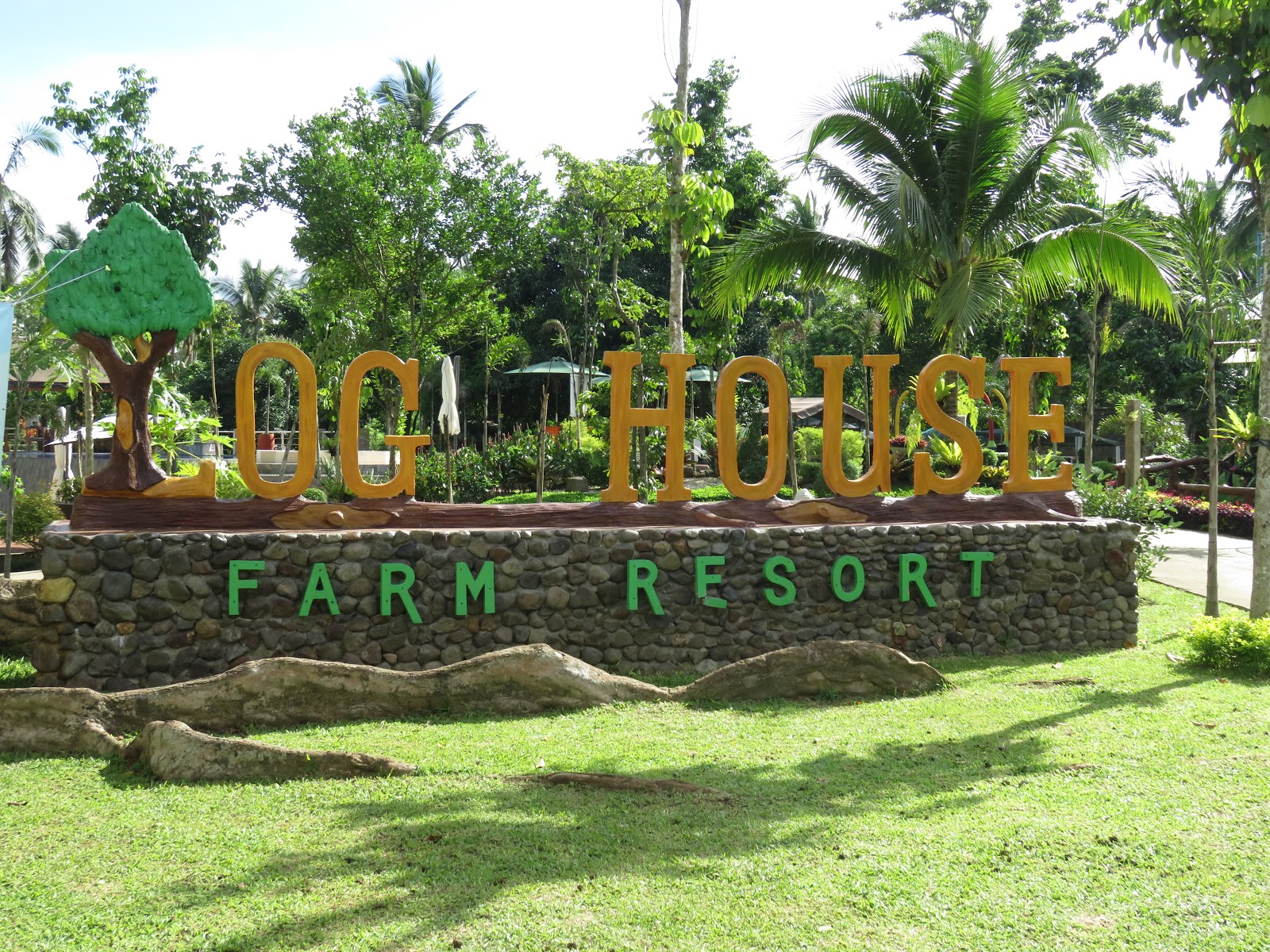 Log House Farm Resort, Batangas