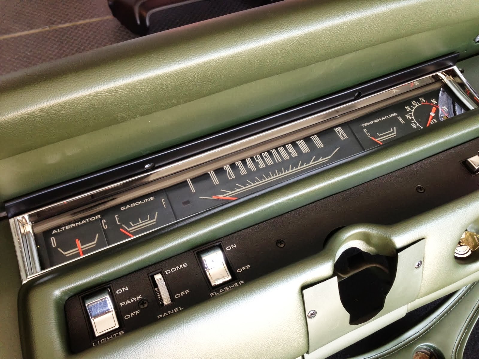 Just Dashes Production Center 1969 Plymouth Road Runner Full Dash