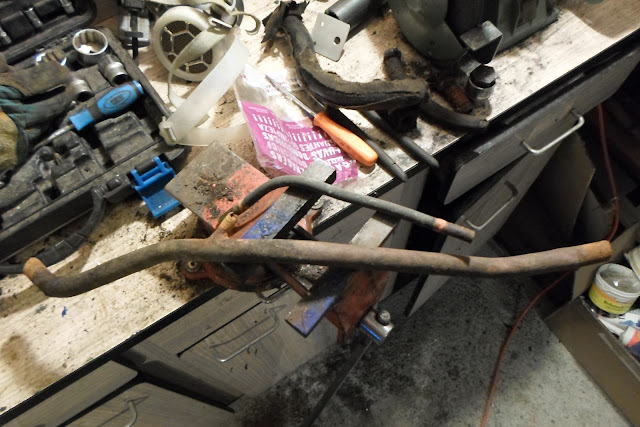 tuyau de refroidissement sans durites tuyau de refroidissement sans durites Peugeot 203