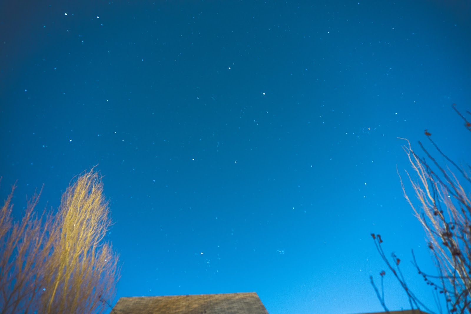 Amateur Astrophotography SONY a6000 with Kit Lens (Feb 14, 2017)