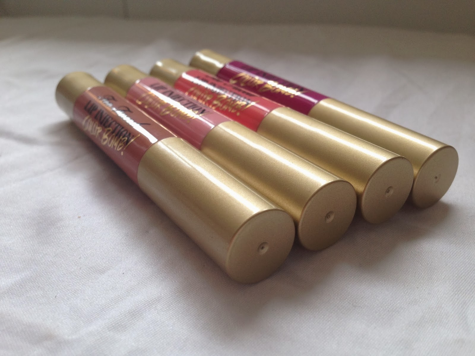 my beauty diary xo review too faced lip injection color bombs