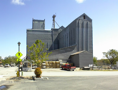 Templeton Feed and Grain Store from Main Street, © B. Radisavljevic