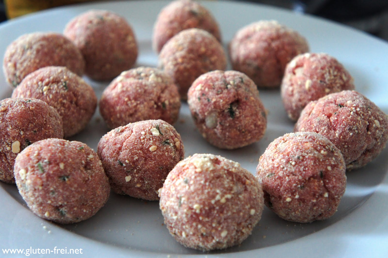 REZEPT: glutenfreie schwedische Hackbällchen ♥ Ein glutenfreier Blog