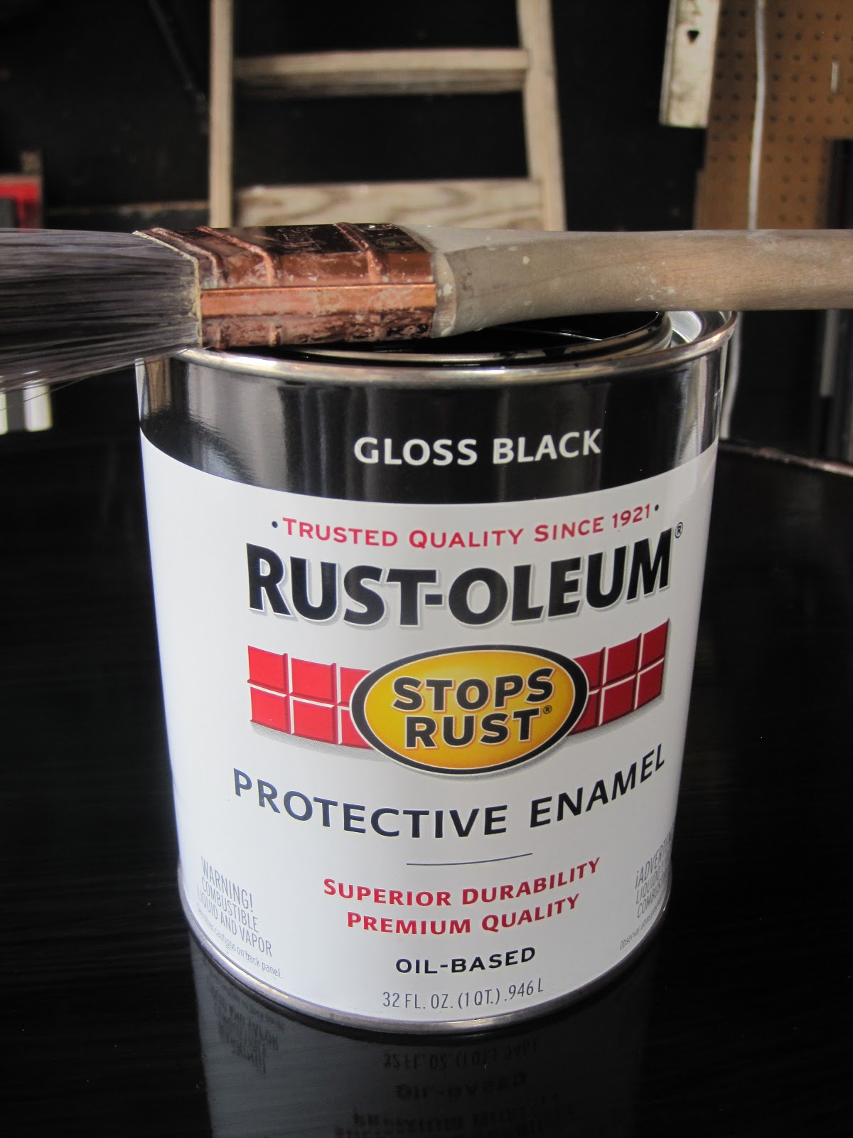 Simple Details diy black lacquerlike table