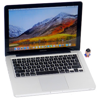 MacBook Pro 13 inch Core i7 Second di Malang