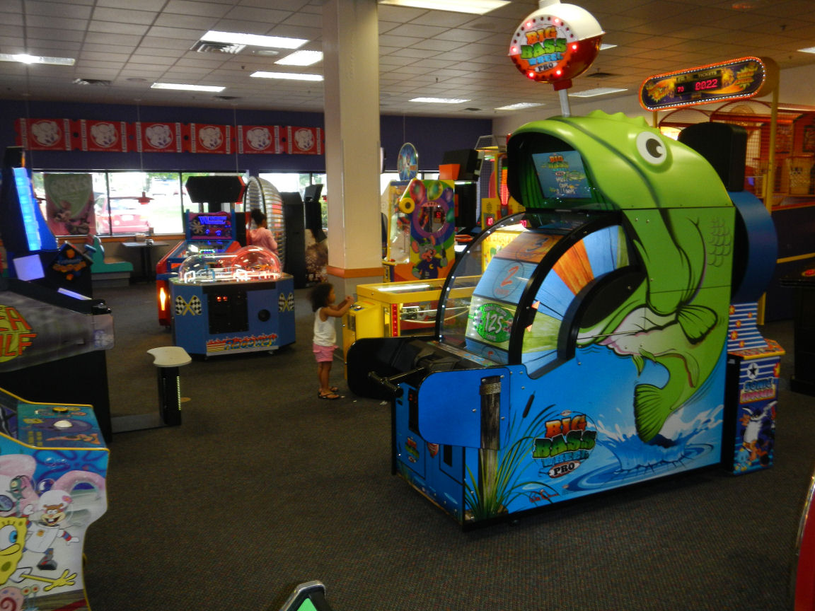 Chuck E. Cheese's Natick MA. From Kingstown to Your Town