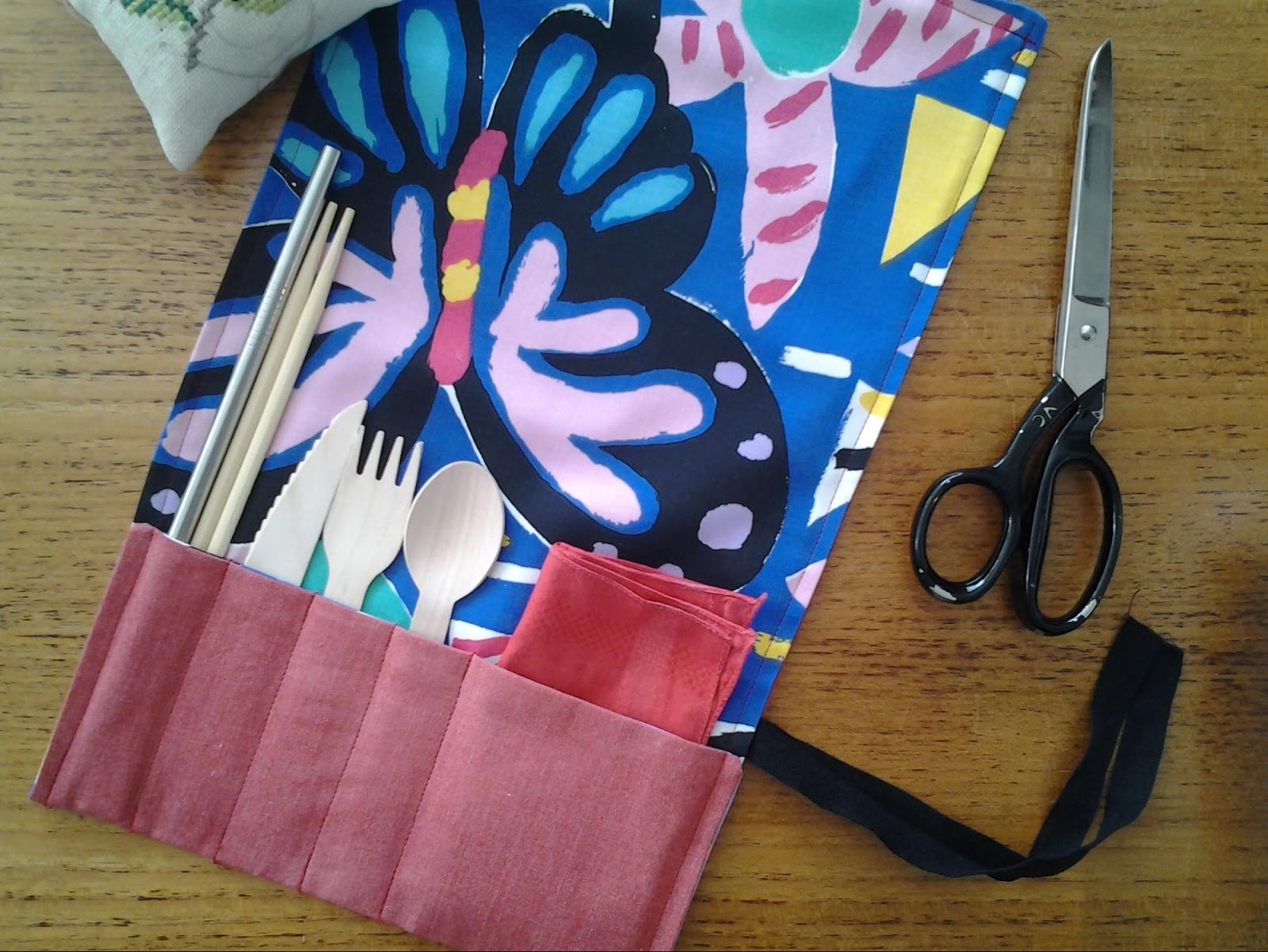 Cutlery wrap sewing tutorial