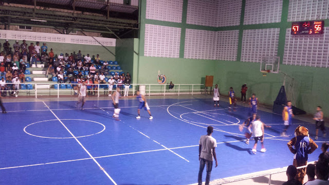 Colegio Shalom logra victoria en inicio de la Serie Final de la Liga Colegial Romanense 