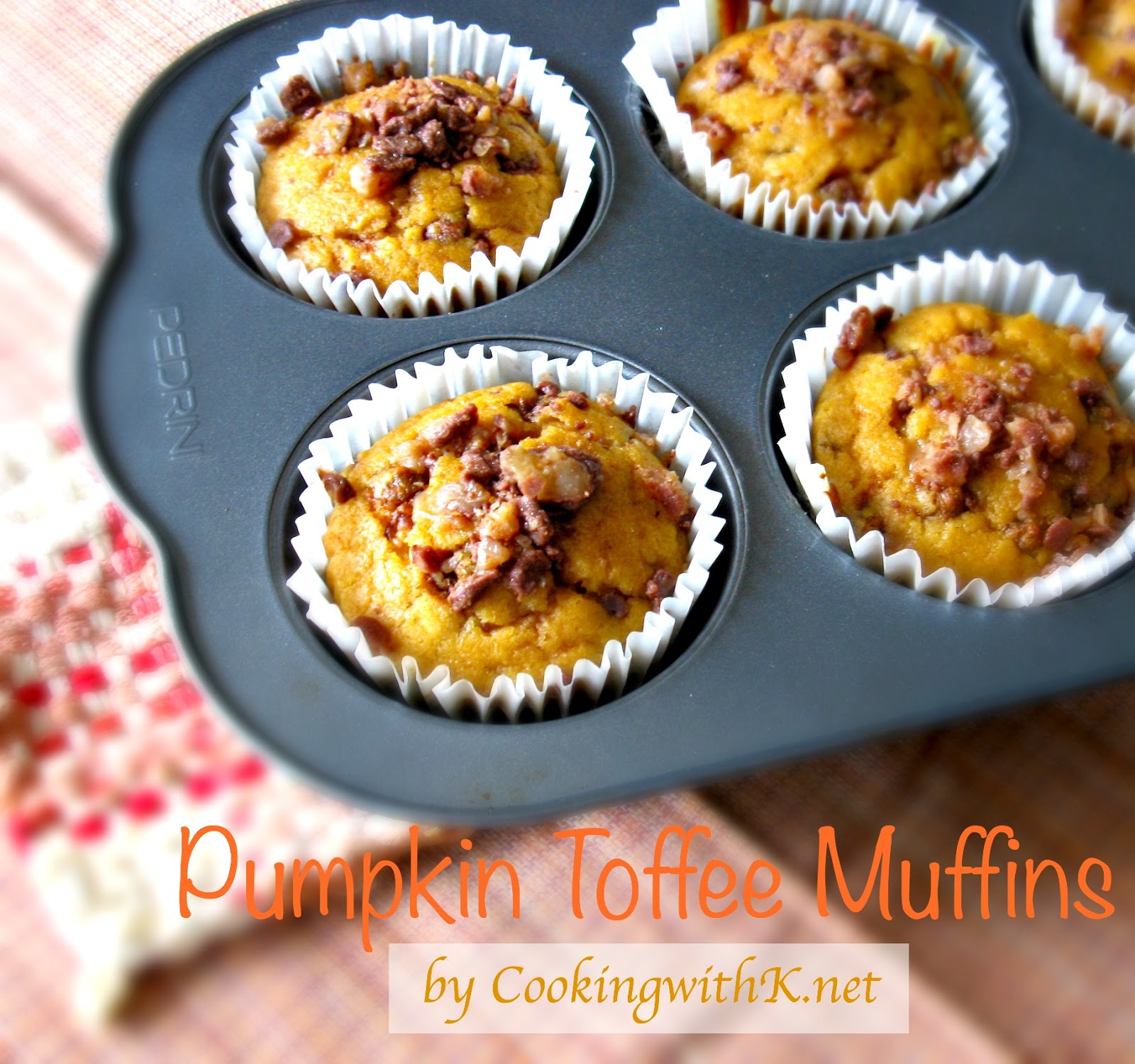 Pumpkin Toffee Muffins