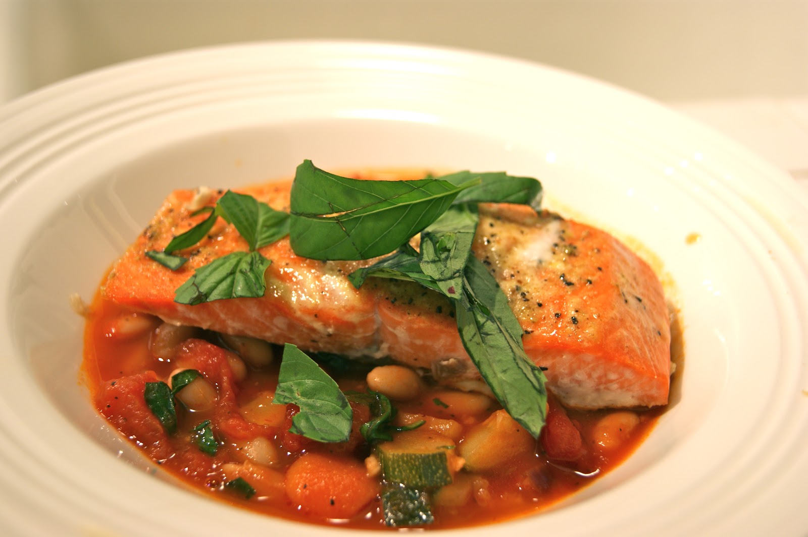 Sorella Style: Salmon with Tomato and White Bean Ragu