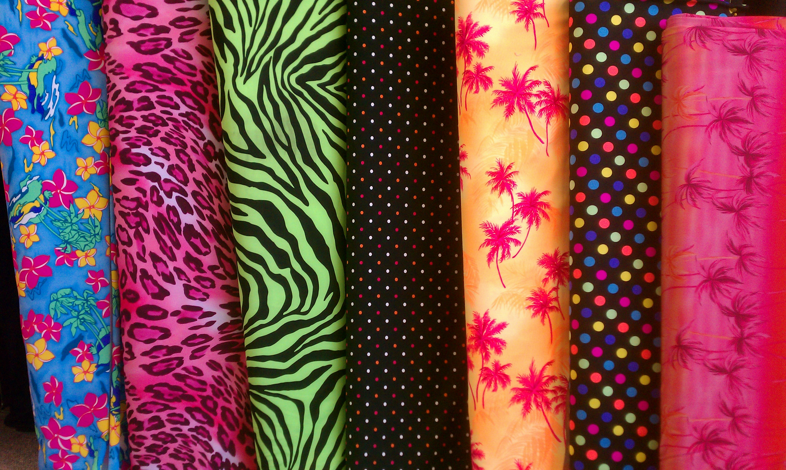 Niesz Vintage Home...and fabric: Vintage Calico Fabric Calico fabric, Fabric, Ca