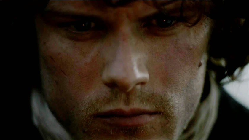 Sam Heughan vuelve a ser Jamie Fraser en el capítulo 1.09 de Outlander, "Ajuste de Cuentas".