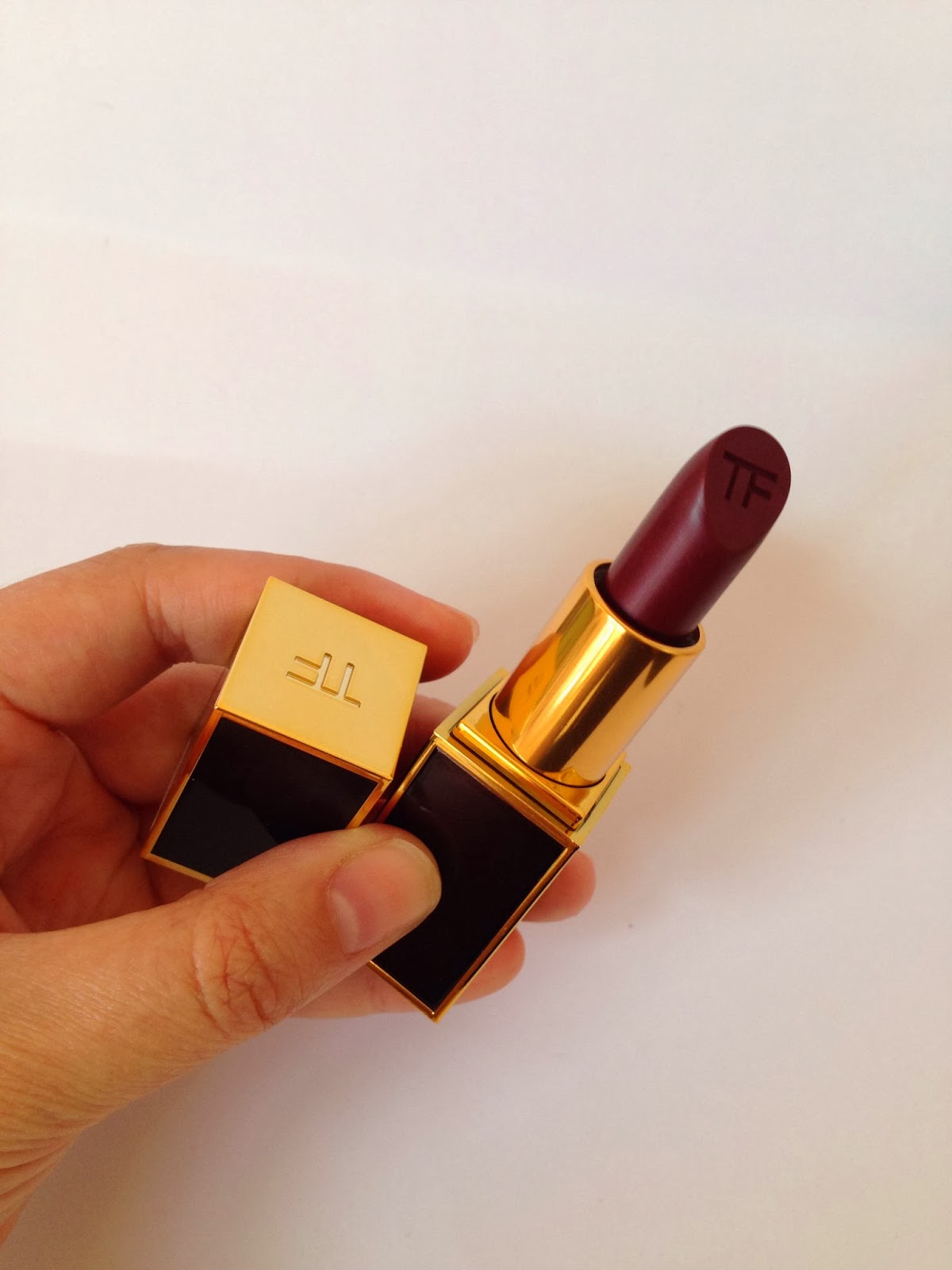 THISISFEB12 Review Tom Ford Bruised Plum Lip Color