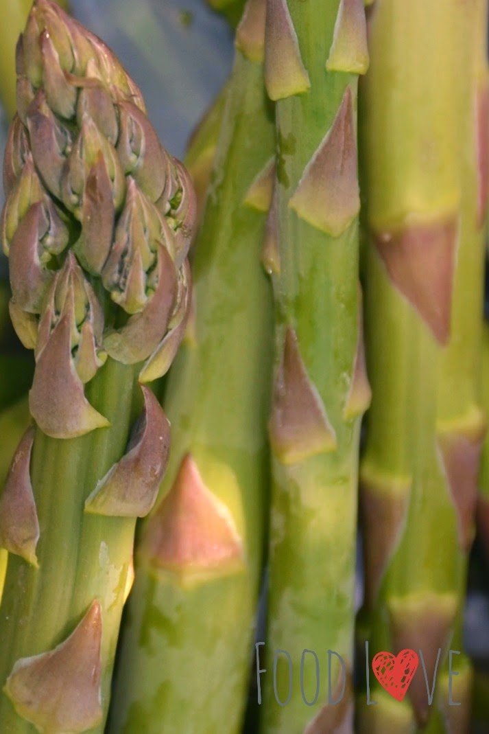 Food Love Asparagus and Procutto Eggs Benny (Barrie's Asparagus Farm