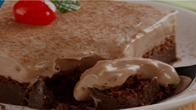 Torta de Chocolate Gelada (Imagem: Reprodução/Faz Like)
