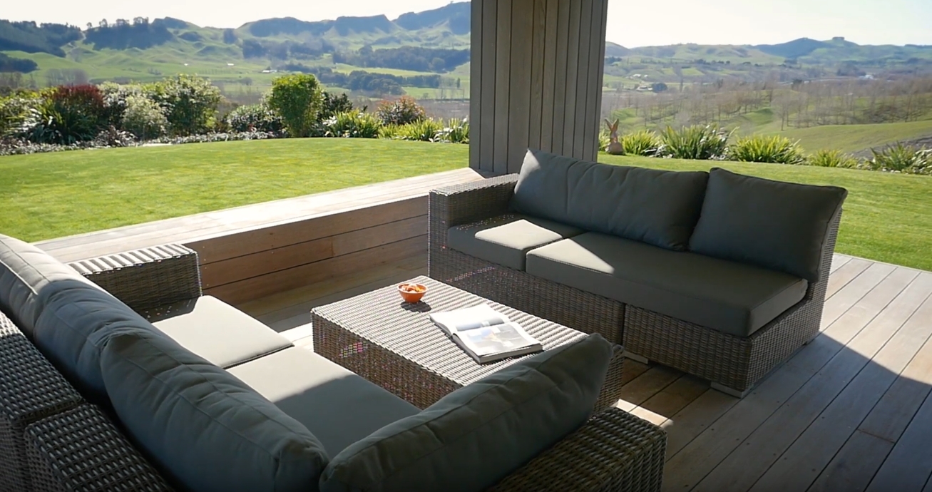 19 Photos vs. 157 Walcott Lane, Kahuranaki, Hastings Home Interior Design Tour