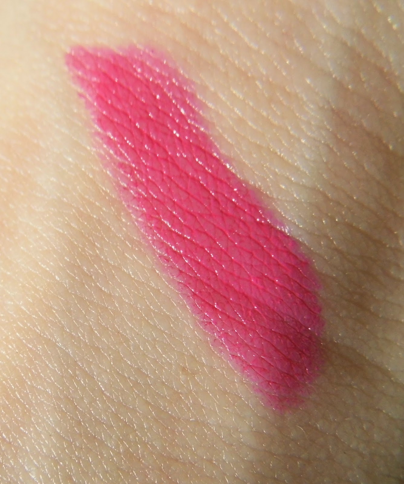 w7-cosmetics-kiss-lipsticks-pinks-fuchsia-picture