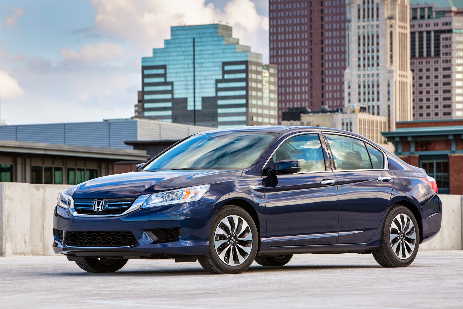 How Many People Know About The 2014 Honda Accord Hybrid?