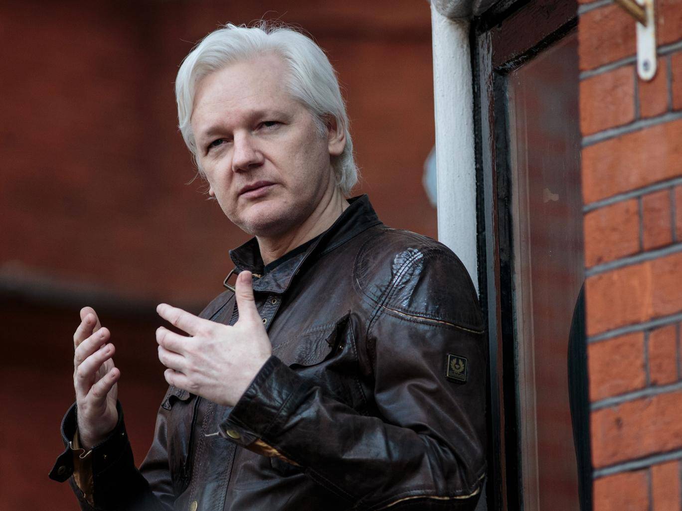 Ecuador Embassy in London cut off Internet access of Wikileaks founder
