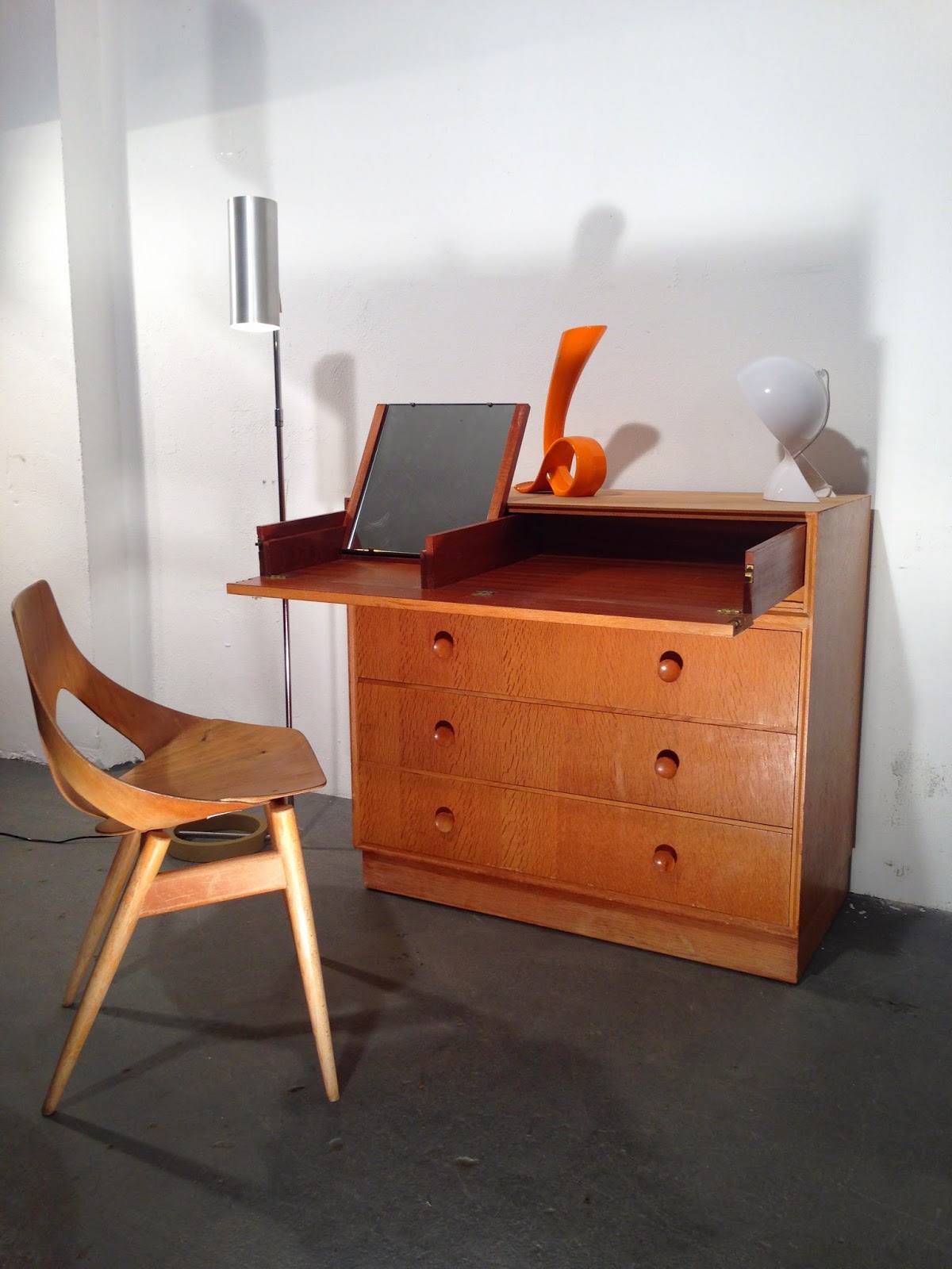 Vintage Furniture Ireland OCD Vintage Meredew Dressing