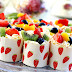 How To Make Whipped Cream Cupcakes Topped with Fresh Fruits | Cooked Dough Method | 海绵杯子蛋糕 | 燙麵法