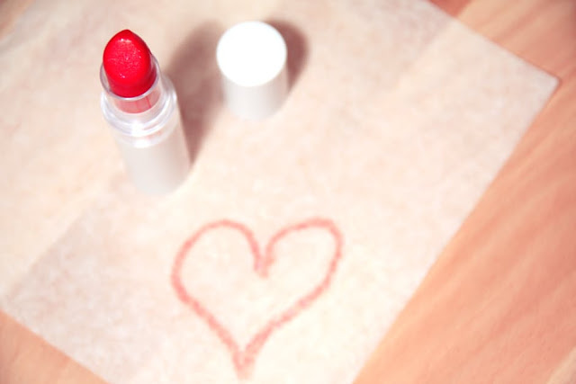10 Christmas Makeup Ideas this christmas season - 5. Rich spice Holiday Makeup 10 Christmas Makeup Ideas this christmas season - 5. Rich spice Holiday Makeup