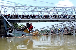 Jembatan Widang-Babat Ambruk, Arus Lalin Arah Surabaya Macet Parah