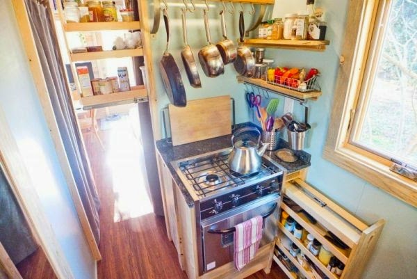 New design idea for House and practical apartment on wheels