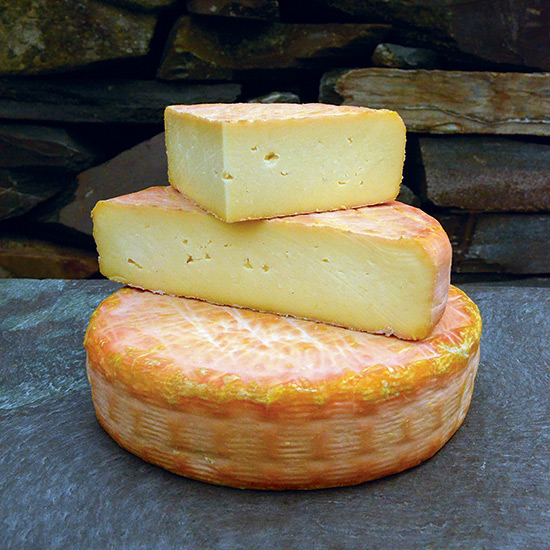 International food blog CHEESES Part 1 13 Artisanal Cheeses from Food & Wine SLIDE SHOW