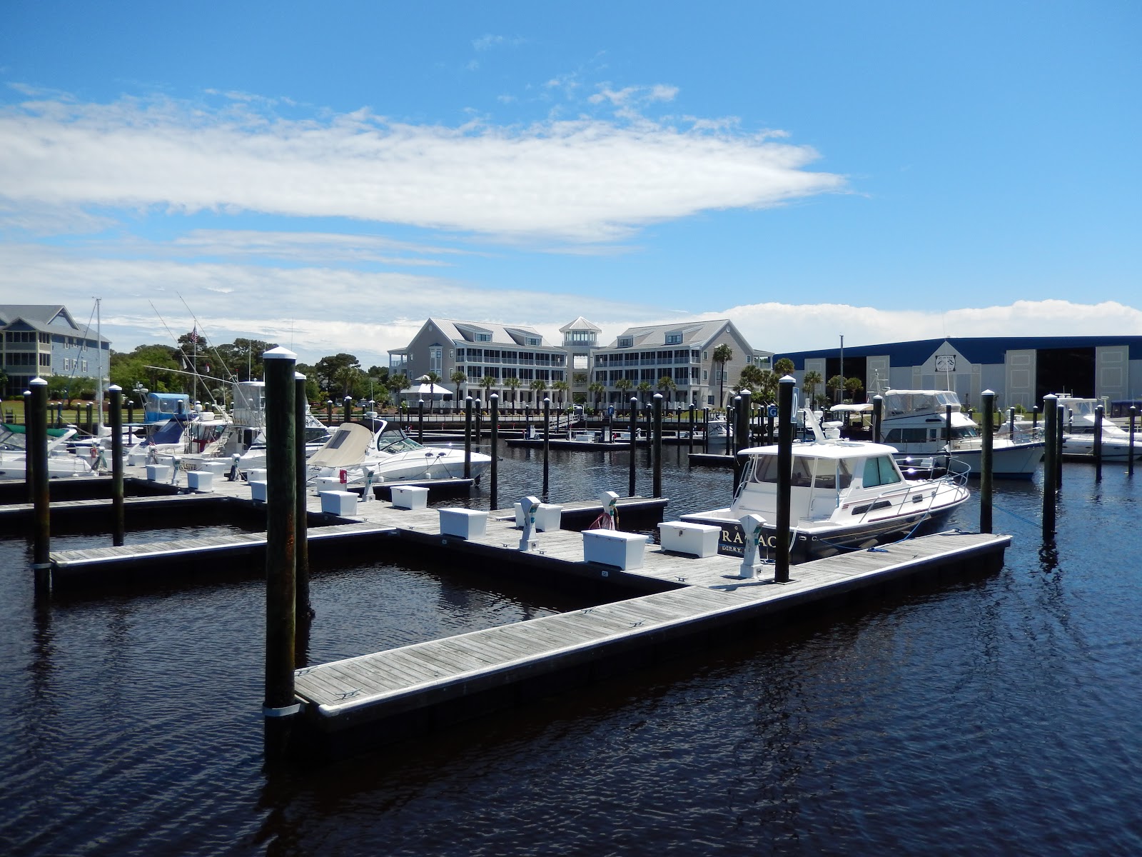 Somewhere on the Down East Loop: Under Way!