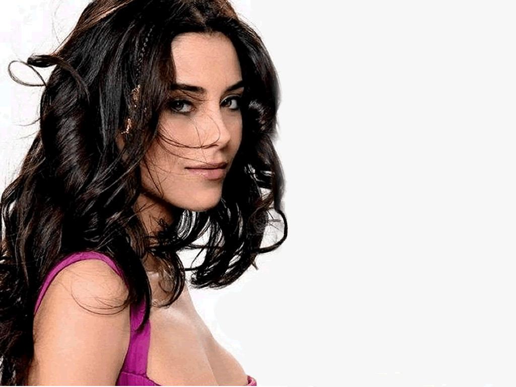 Cansu Dere HD Ezel Dizisi Duvar Kağıtları Kaliteli Resim