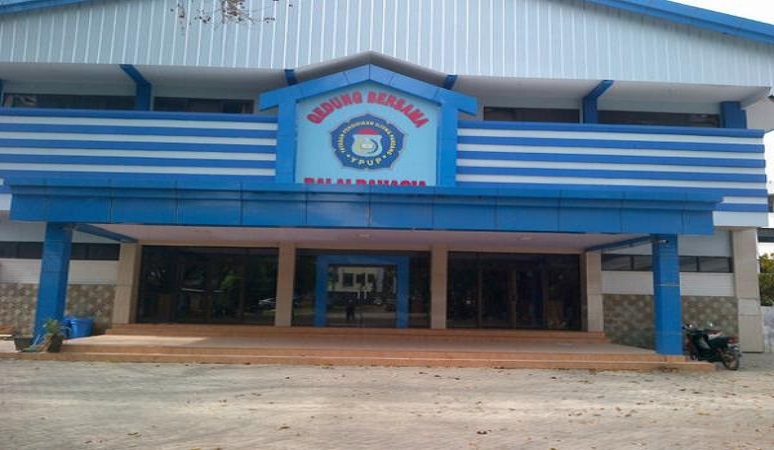 Gedung STIE YPUP Makassar.