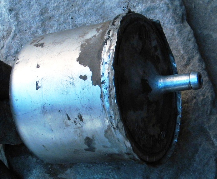 My '91 Cherokee XJ fuel filter