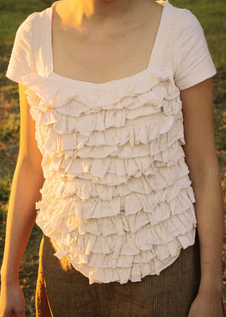 Ruffled corset t-shirt - Melly Sews