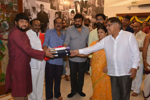 Uyyalawada Narasimha Reddy Movie Pooja Ceremony Photos