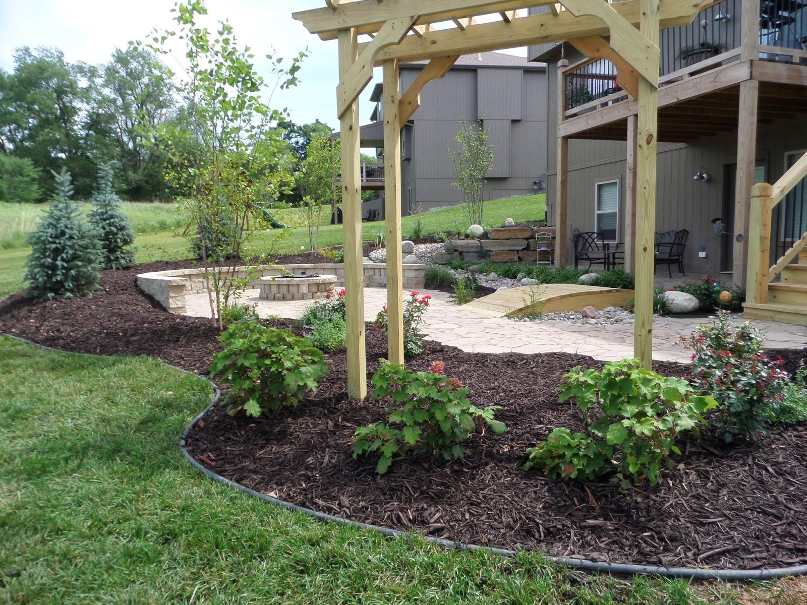 R&S Lawn & Sprinkler Kansas City Landscaping Take A Look At This New