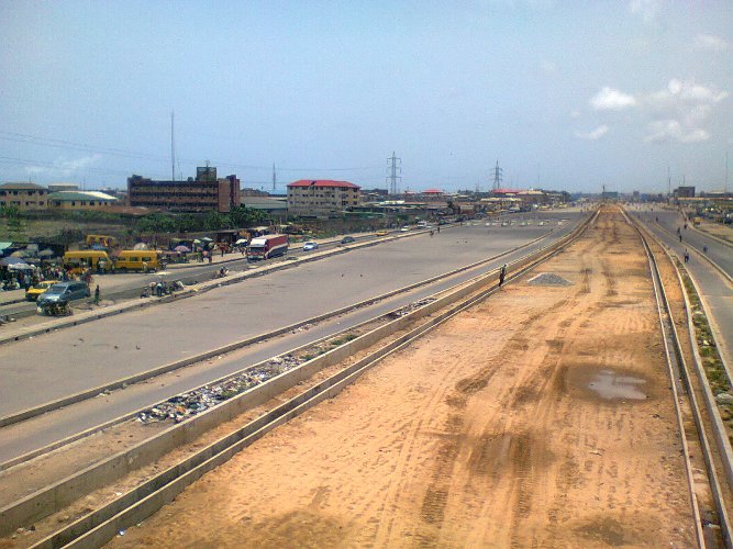 THE LENOF LAGOS BADAGRY EXPRESSWAY
