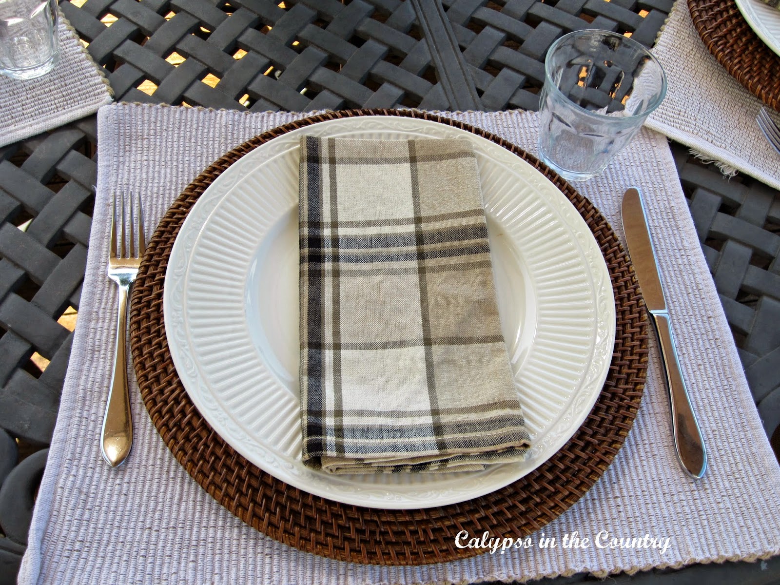 Masculine Place Setting with Plaid Napkins Masculine Place Setting with Plaid Napkins - great look for Father's Day