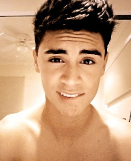 KPop Lovers Blog: Pictures of Cute Shirtless Zayn Malik from One Direction