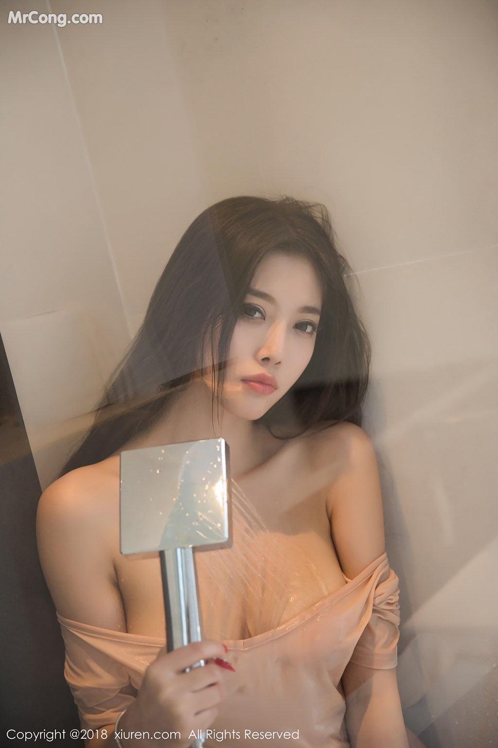 XIUREN No.1222: Model Yang Chen Chen (杨晨晨 sugar) (81 photos)
