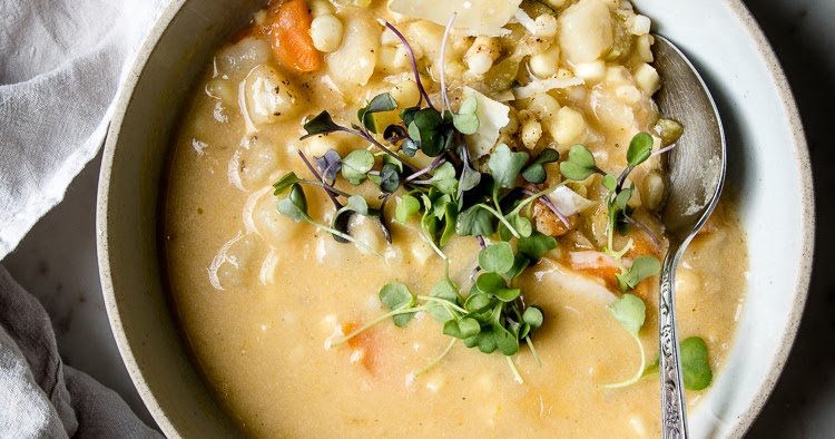 Flourishing Foodie: Summer Corn Chowder with Zucchini and Carrots