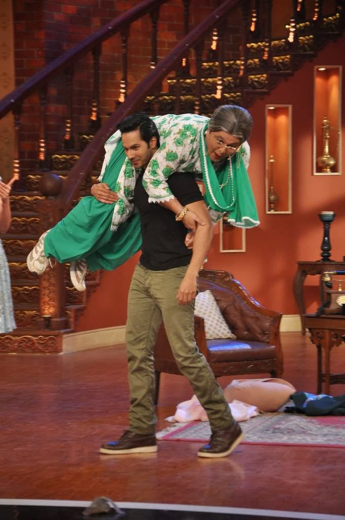 Varun Dhawan and Ileana D’cruz At 'Comedy Nights With Kapil' To Promote