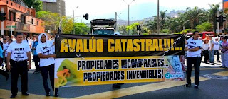 TIRO AL BLANCO N° 198 2 protesta impuesto predial juan sebastian carvajal 640x280 12022013