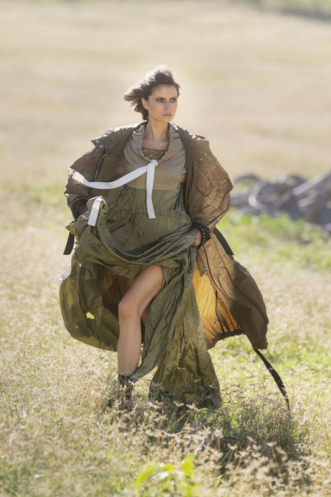 Dutch Model Cato Van Ee Photoshoot For Elle Magazine, Italia Issue