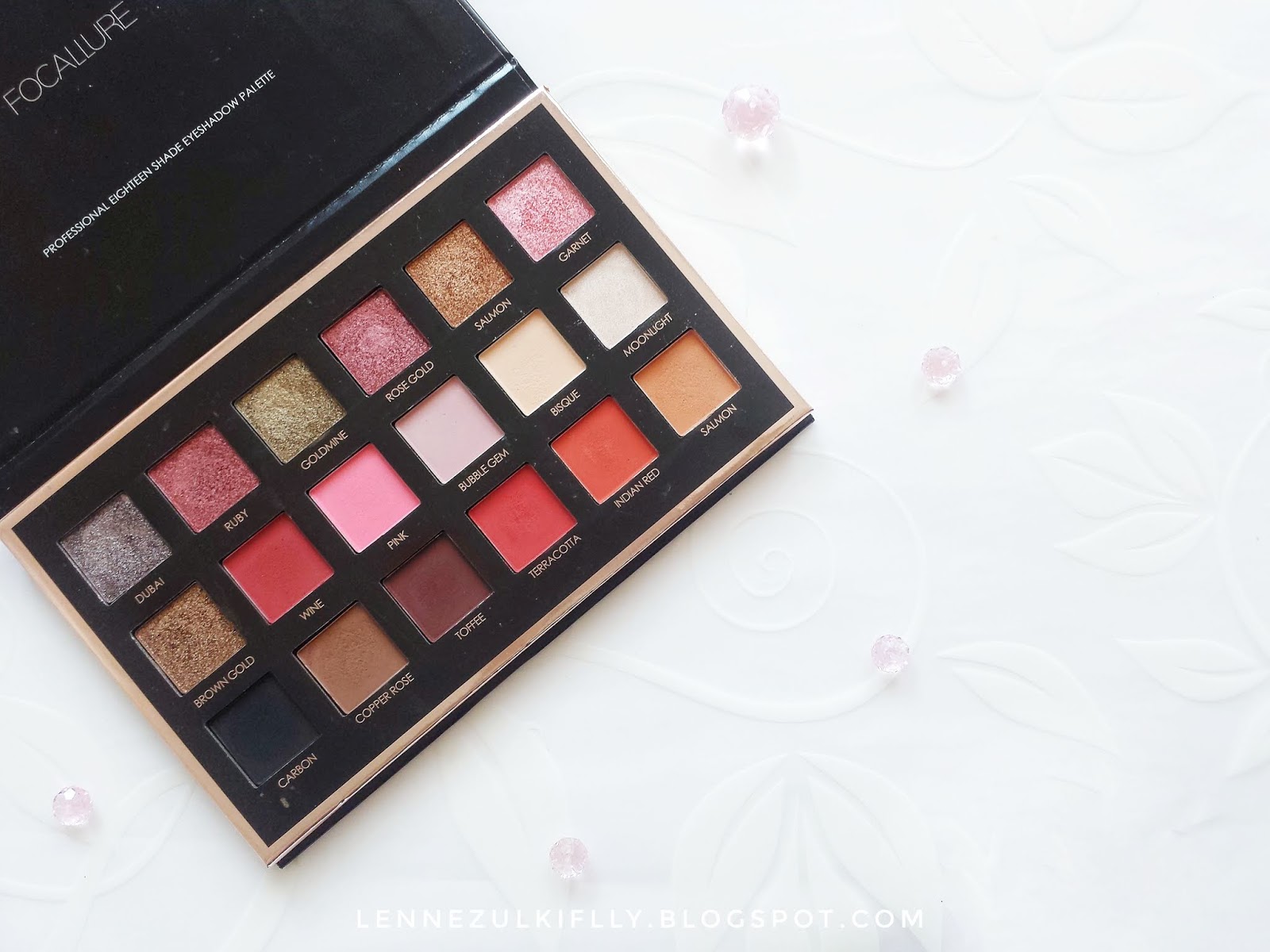 Focallure 18 Shades Full Function Palette in 01 Bright Lux | LENNE ZULKIFLLY